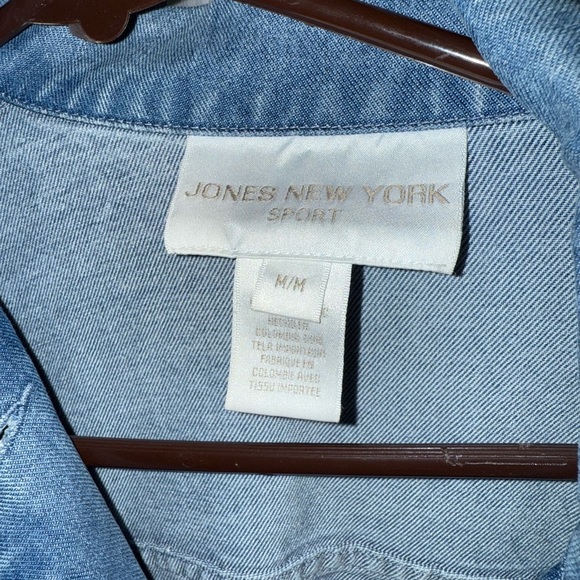 Jones New York Womenβs Size Medium Jean Jacket - Picture 4 of 9